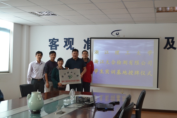 1495528710818830.jpg 1-14111G6361E44.jpg